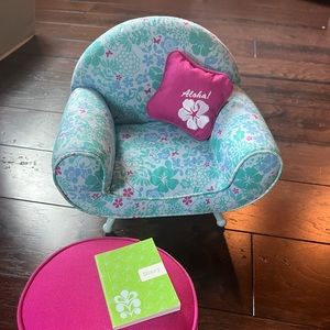 American Girl Kanani’s Lounge chair, pillow & ottoman set with diary ret. 2011